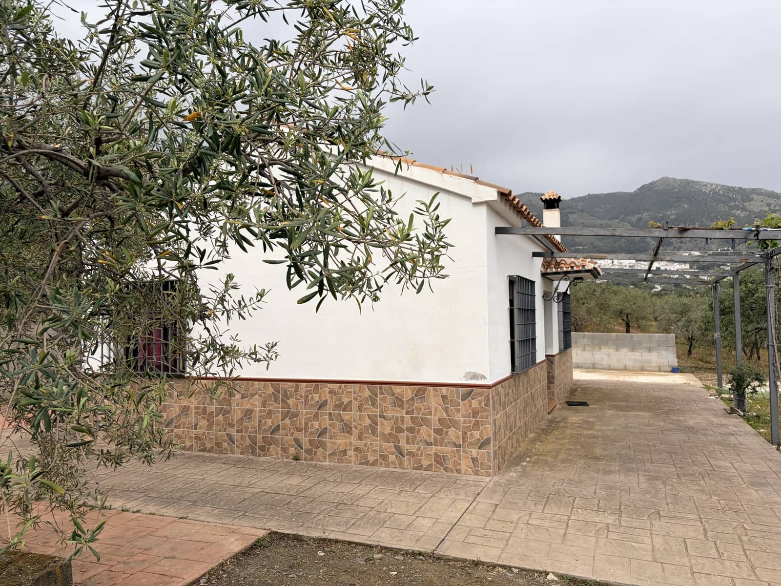 2 soveværelse Finca/Landehus til salg i Casarabonela med garage - € 224.950 (Ref: 9782032)