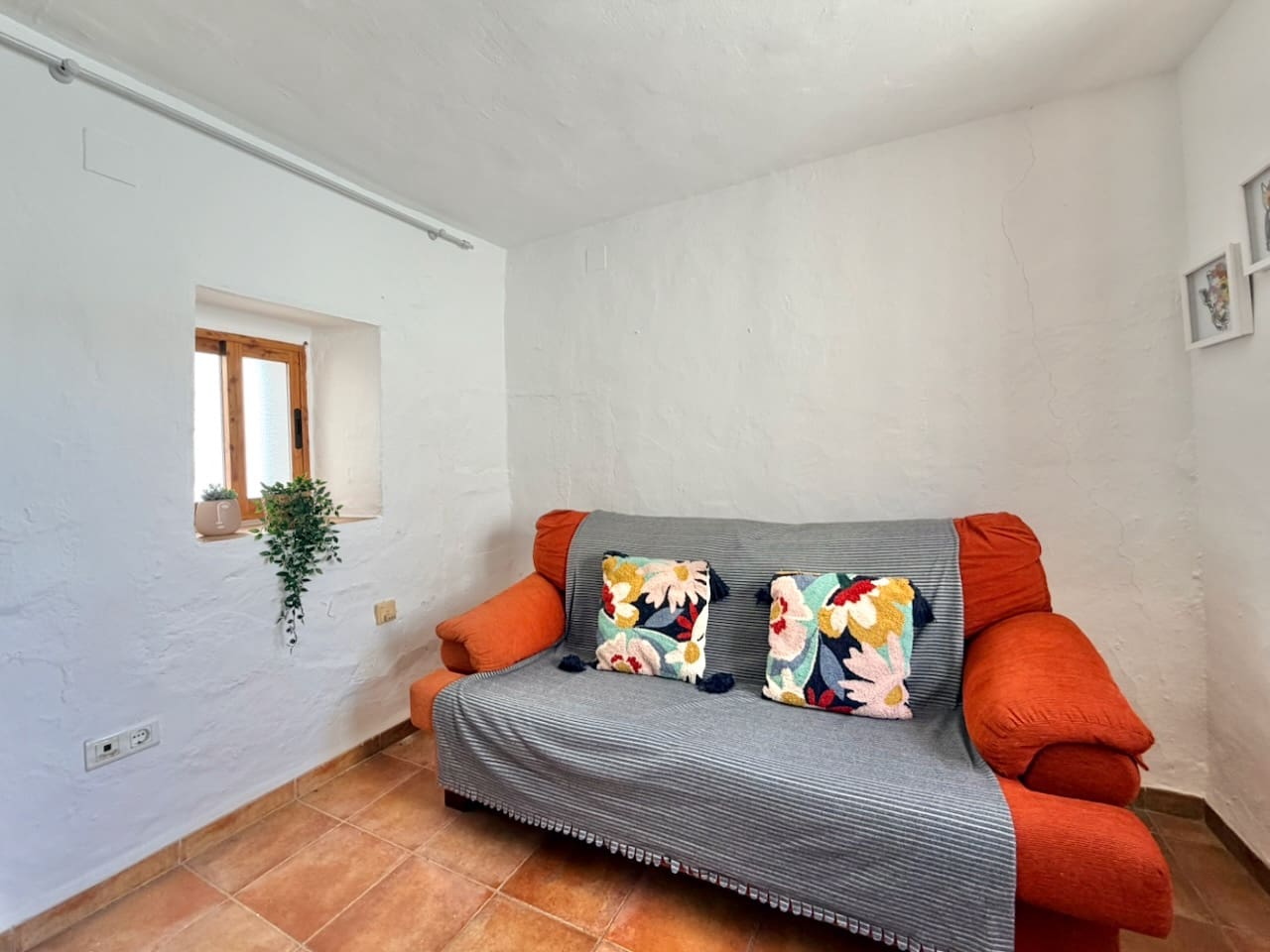 2 quarto Casa em Banda para venda em Casarabonela - 139 950 € (Ref: 9784272)