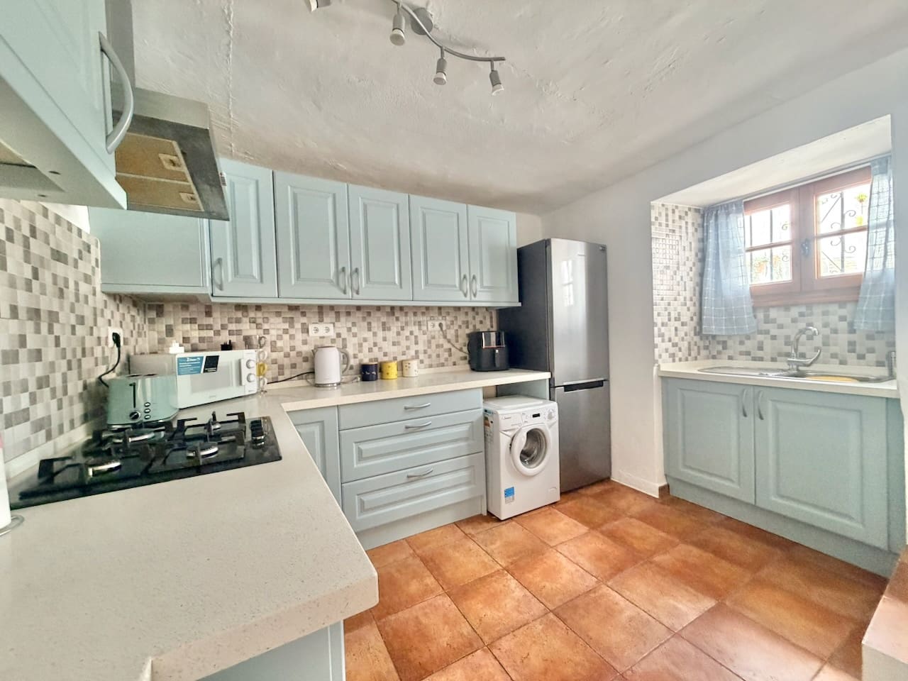 2 quarto Casa em Banda para venda em Casarabonela - 139 950 € (Ref: 9784272)