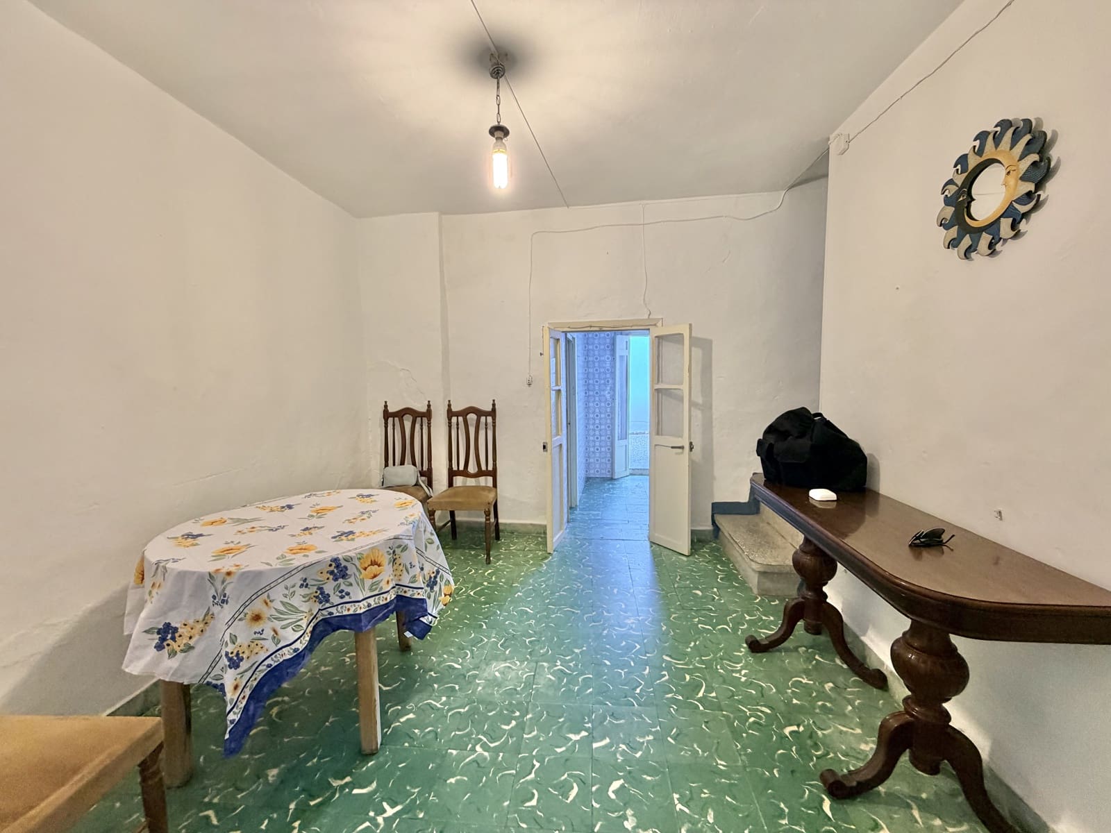 2 bedroom Townhouse for sale in Casarabonela - € 89,950 (Ref: 9852279)