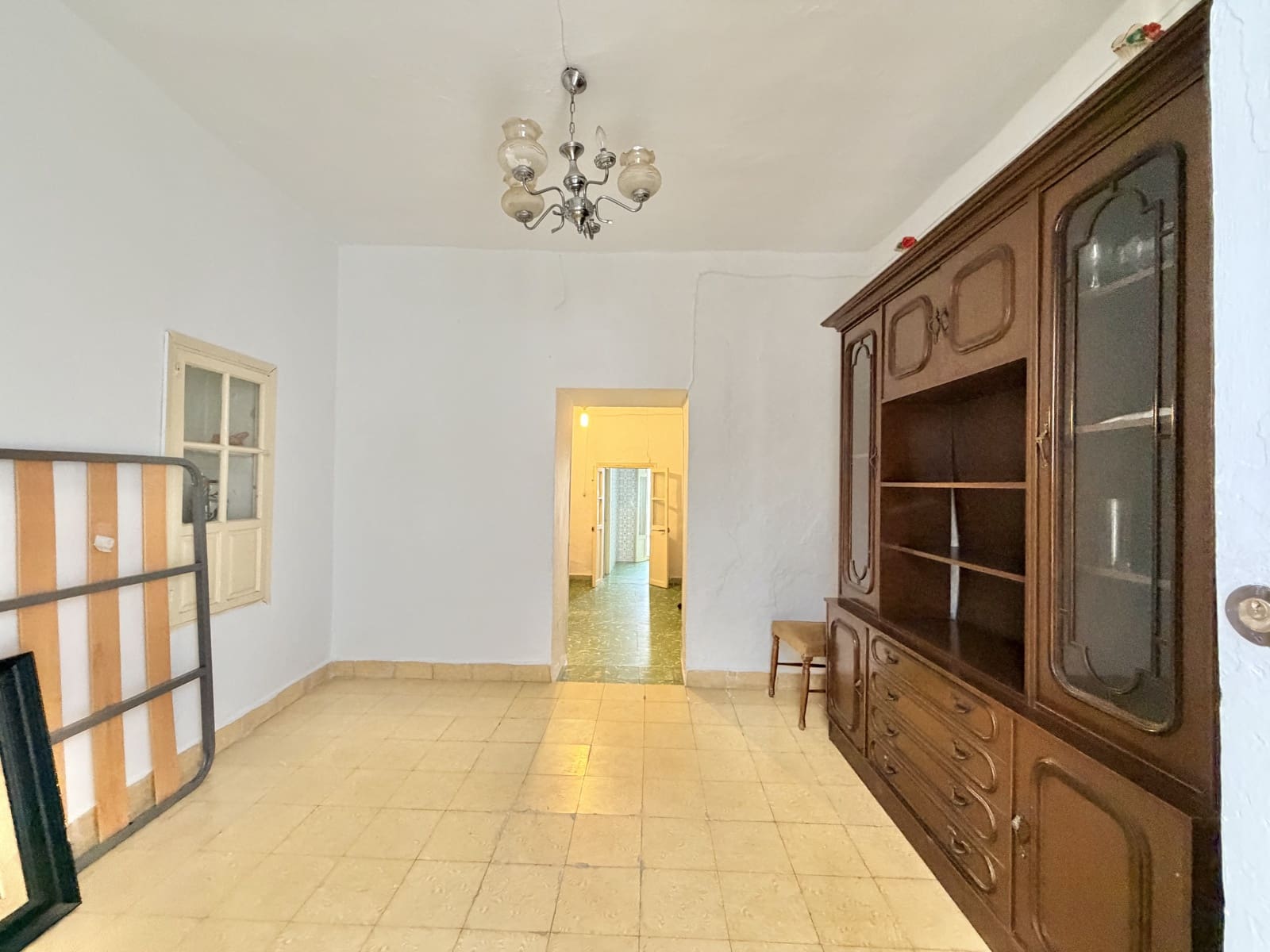 2 bedroom Townhouse for sale in Casarabonela - € 89,950 (Ref: 9852279)