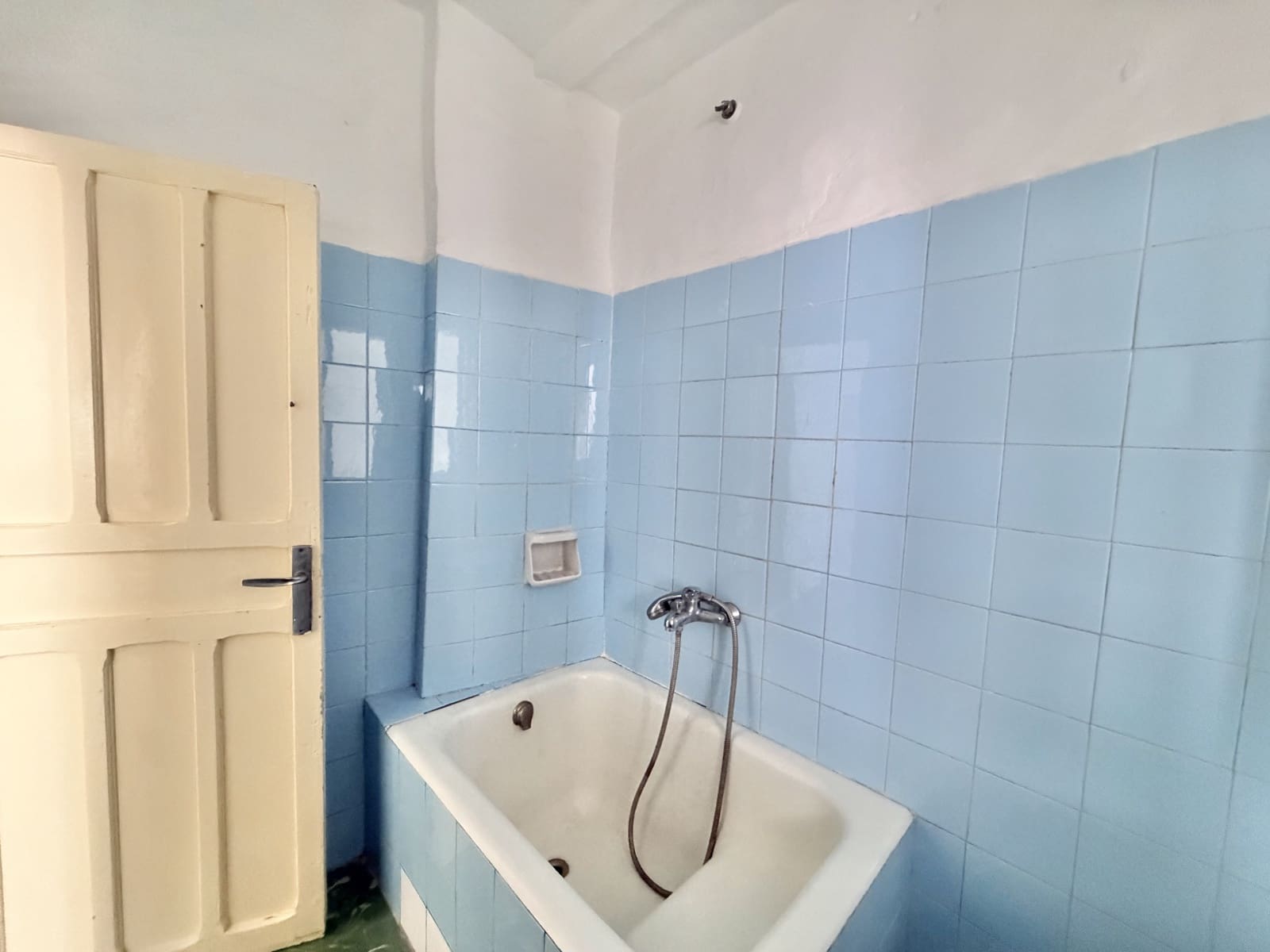 2 bedroom Townhouse for sale in Casarabonela - € 89,950 (Ref: 9852279)