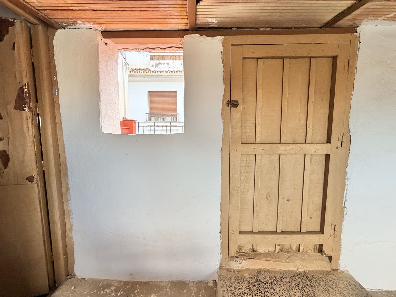 2 bedroom Townhouse for sale in Casarabonela - € 89,950 (Ref: 9852279)