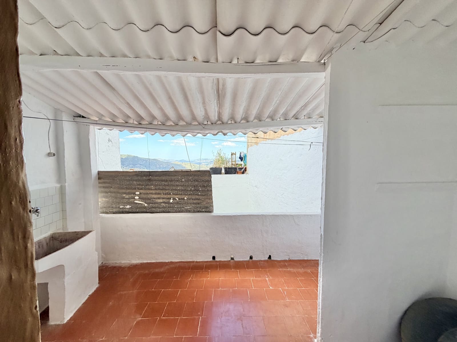 2 bedroom Townhouse for sale in Casarabonela - € 89,950 (Ref: 9852279)