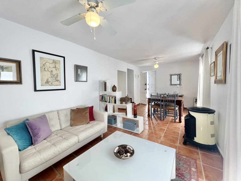 2 soverom Hus til salgs i Casarabonela - € 125 000 (Ref: 9975712)