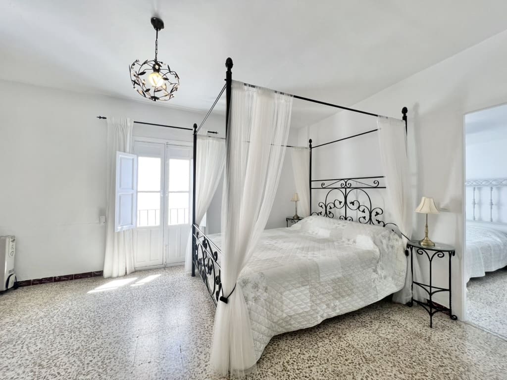 2 soverom Hus til salgs i Casarabonela - € 125 000 (Ref: 9975712)