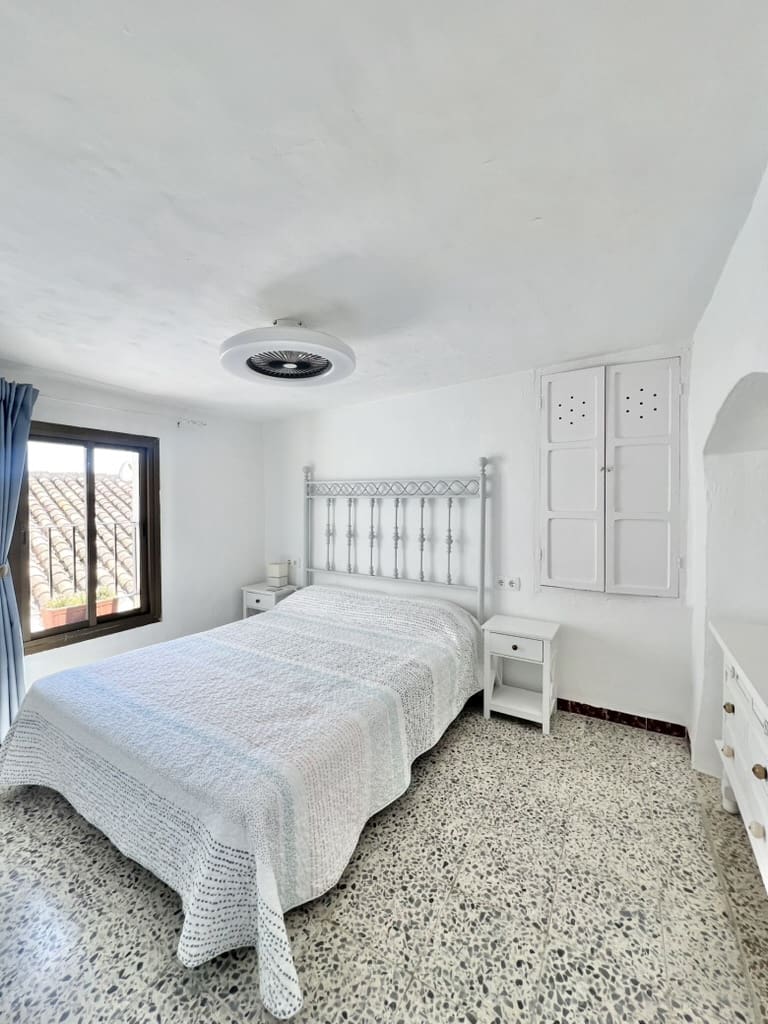 2 soverom Hus til salgs i Casarabonela - € 125 000 (Ref: 9975712)