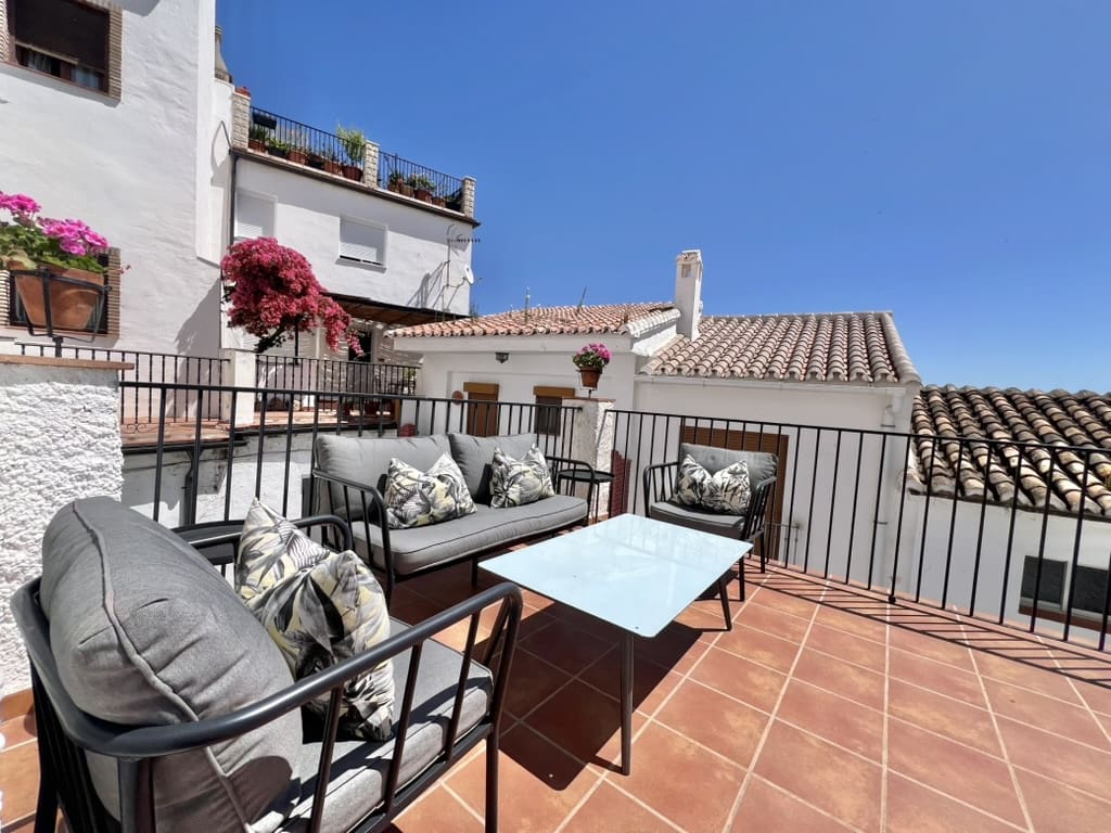 2 soverom Hus til salgs i Casarabonela - € 125 000 (Ref: 9975712)