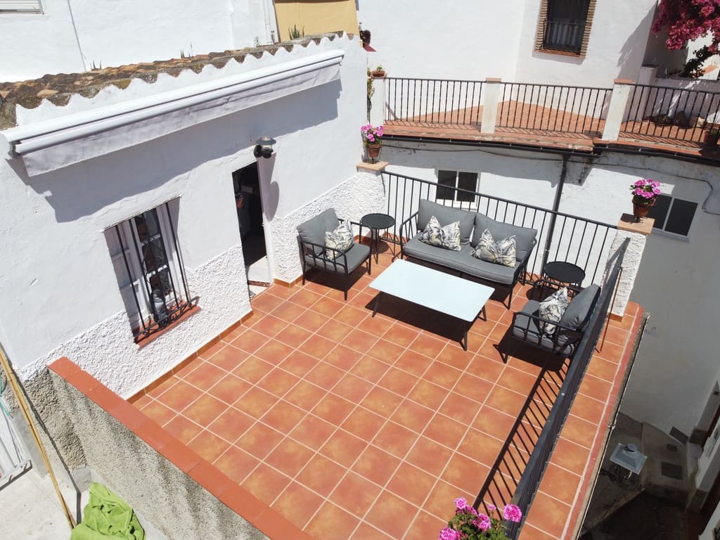 2 soverom Hus til salgs i Casarabonela - € 125 000 (Ref: 9975712)