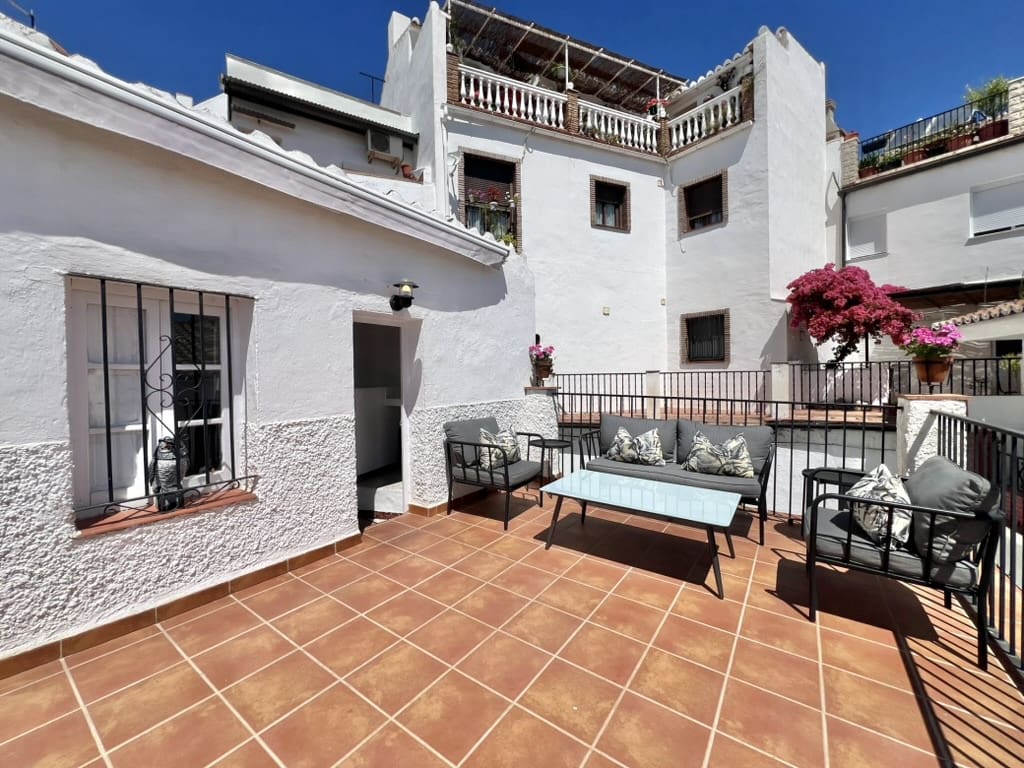 2 soverom Hus til salgs i Casarabonela - € 125 000 (Ref: 9975712)