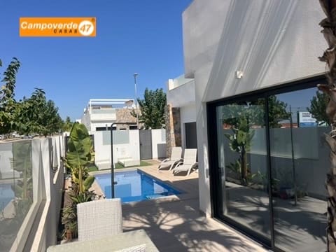 3 soverom Villa til salgs i Pilar de la Horadada med svømmebasseng - € 429 900 (Ref: 10039315)