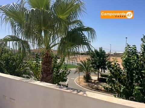 3 soverom Villa til salgs i Pilar de la Horadada med svømmebasseng - € 429 900 (Ref: 10039315)
