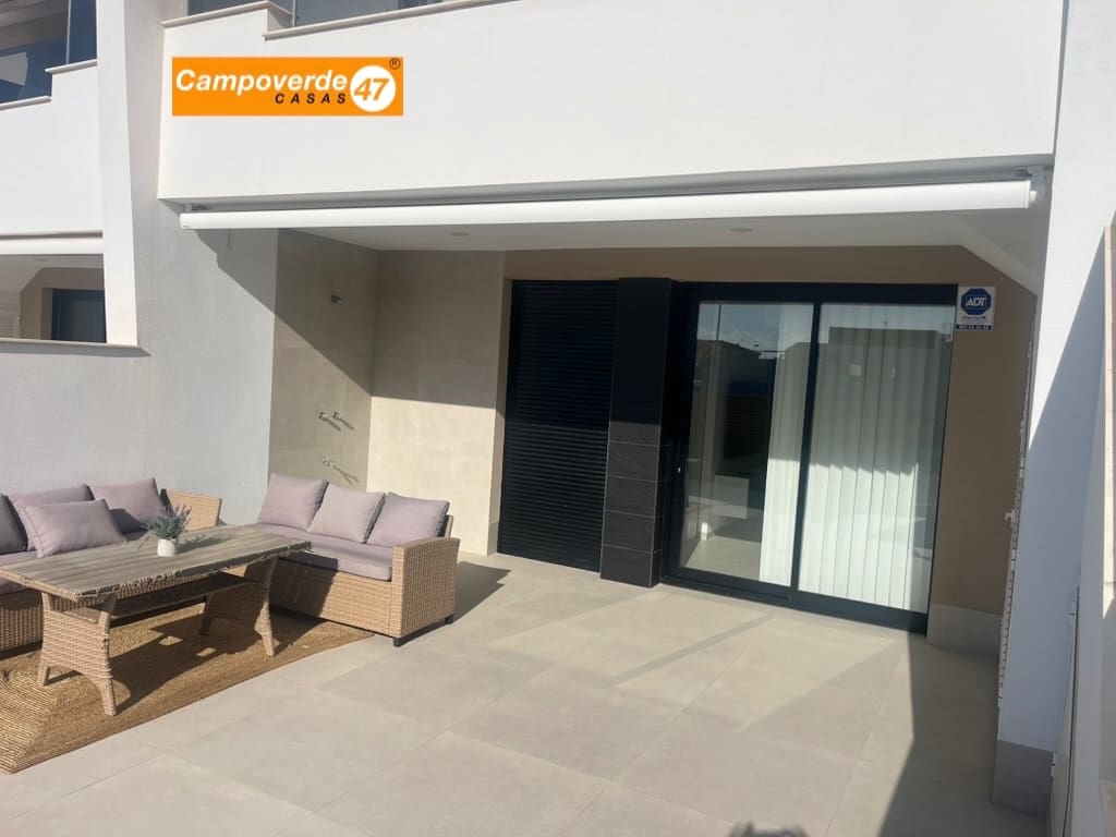 3 makuuhuone Bungalow myytävänä paikassa San Pedro del Pinatar mukana uima-altaan - 329 000 € (Ref: 10065381)