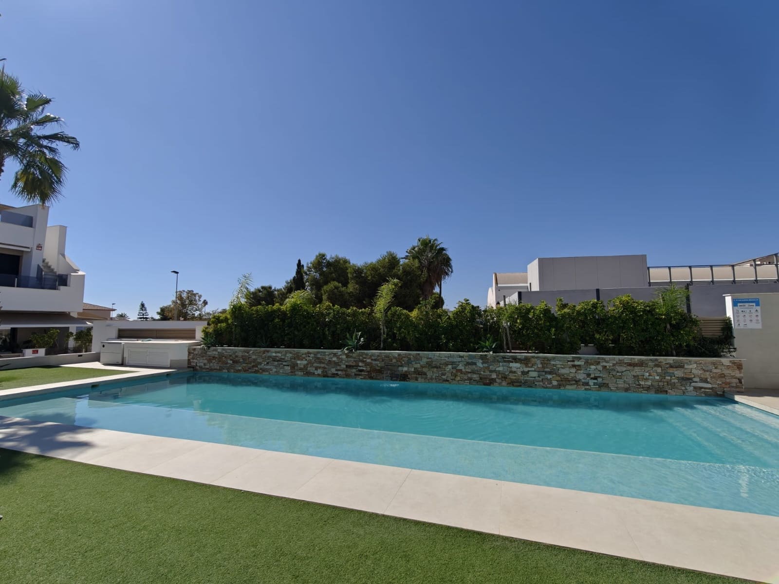 3 bedroom Bungalow for sale in San Pedro del Pinatar with pool - € 329,000 (Ref: 10065381)