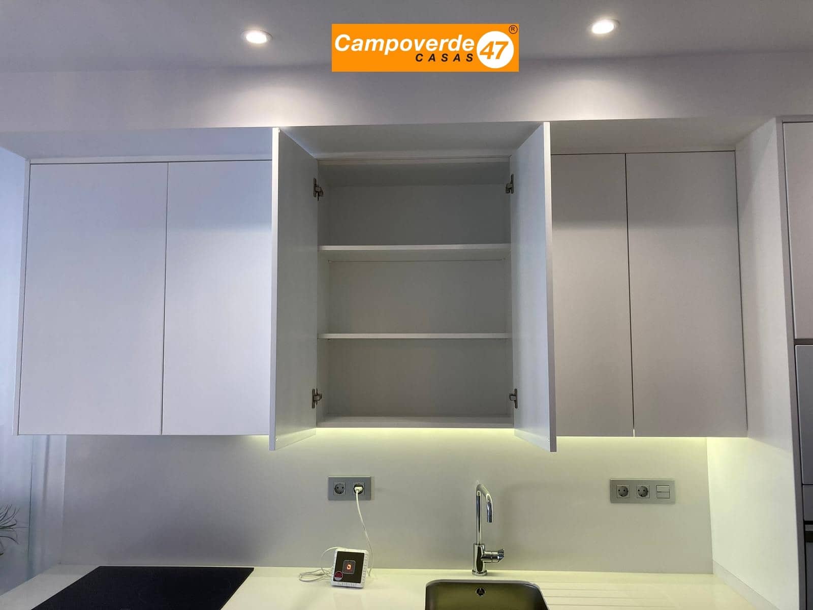 3 quarto Moradia para venda em San Pedro del Pinatar com piscina - 345 000 € (Ref: 9447118)