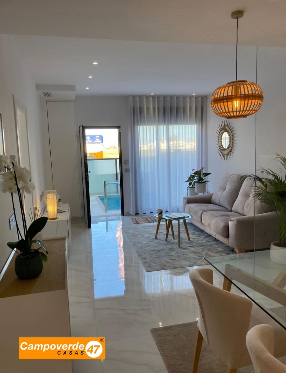 3 quarto Moradia para venda em San Pedro del Pinatar com piscina - 345 000 € (Ref: 9447118)