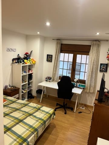 4 slaapkamer Appartement te koop in San Pedro del Pinatar met garage - € 239.000 (Ref: 9447121)