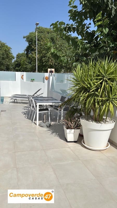 3 bedroom Villa for sale in Pilar de la Horadada with pool - € 385,000 (Ref: 9447122)