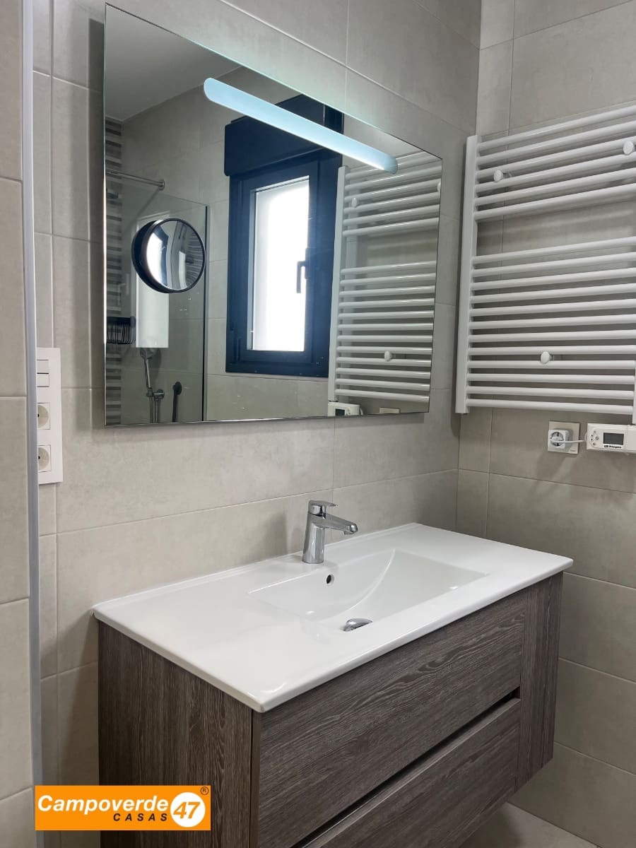 3 bedroom Villa for sale in Pilar de la Horadada with pool - € 385,000 (Ref: 9447122)