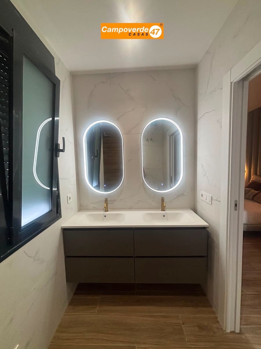 3 slaapkamer Villa te koop in San Pedro del Pinatar met zwembad garage - € 479.900 (Ref: 9447124)