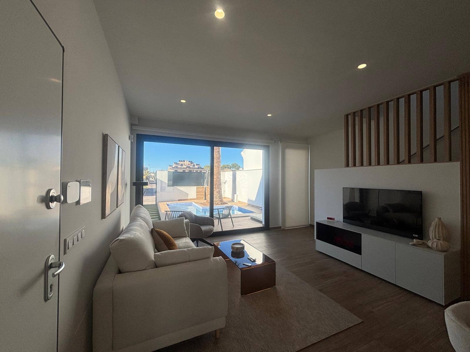3 slaapkamer Villa te koop in San Pedro del Pinatar met zwembad garage - € 479.900 (Ref: 9447124)