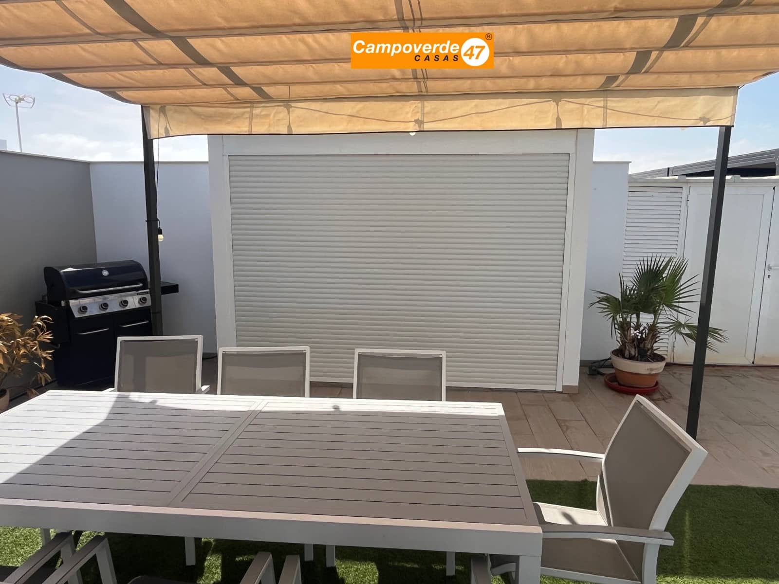 3 slaapkamer Halfvrijstaande villa te koop in Pilar de la Horadada met zwembad - € 349.900 (Ref: 9804833)