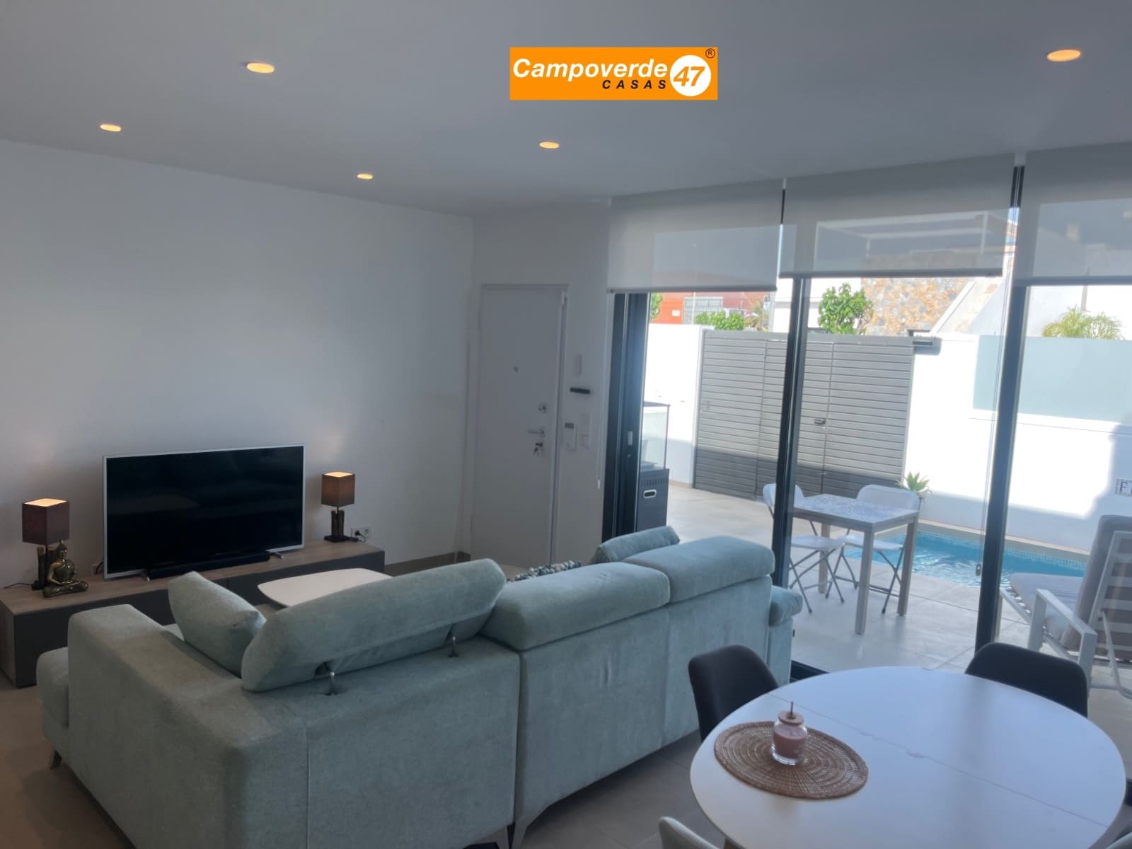 3 slaapkamer Halfvrijstaande villa te koop in Pilar de la Horadada met zwembad - € 349.900 (Ref: 9804833)