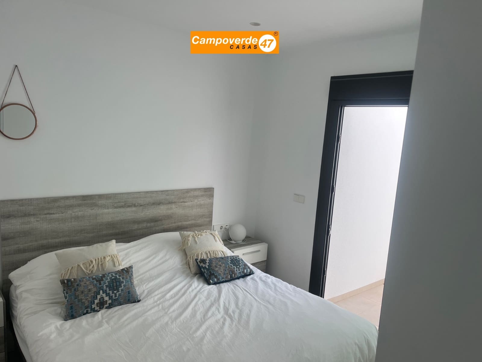 3 slaapkamer Halfvrijstaande villa te koop in Pilar de la Horadada met zwembad - € 349.900 (Ref: 9804833)