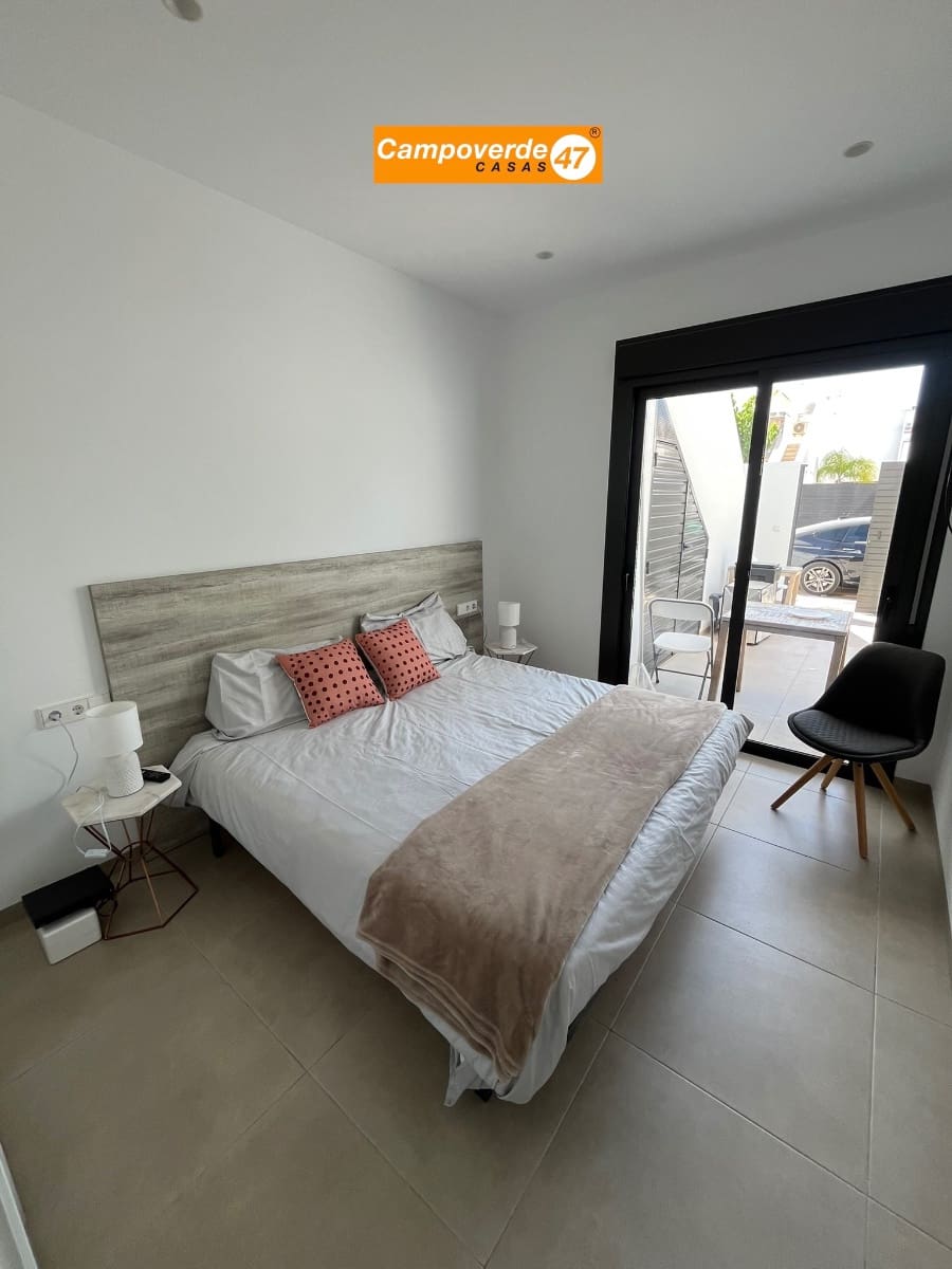 3 bedroom Villa for sale in Pilar de la Horadada with pool garage - € 339,900 (Ref: 9804833)