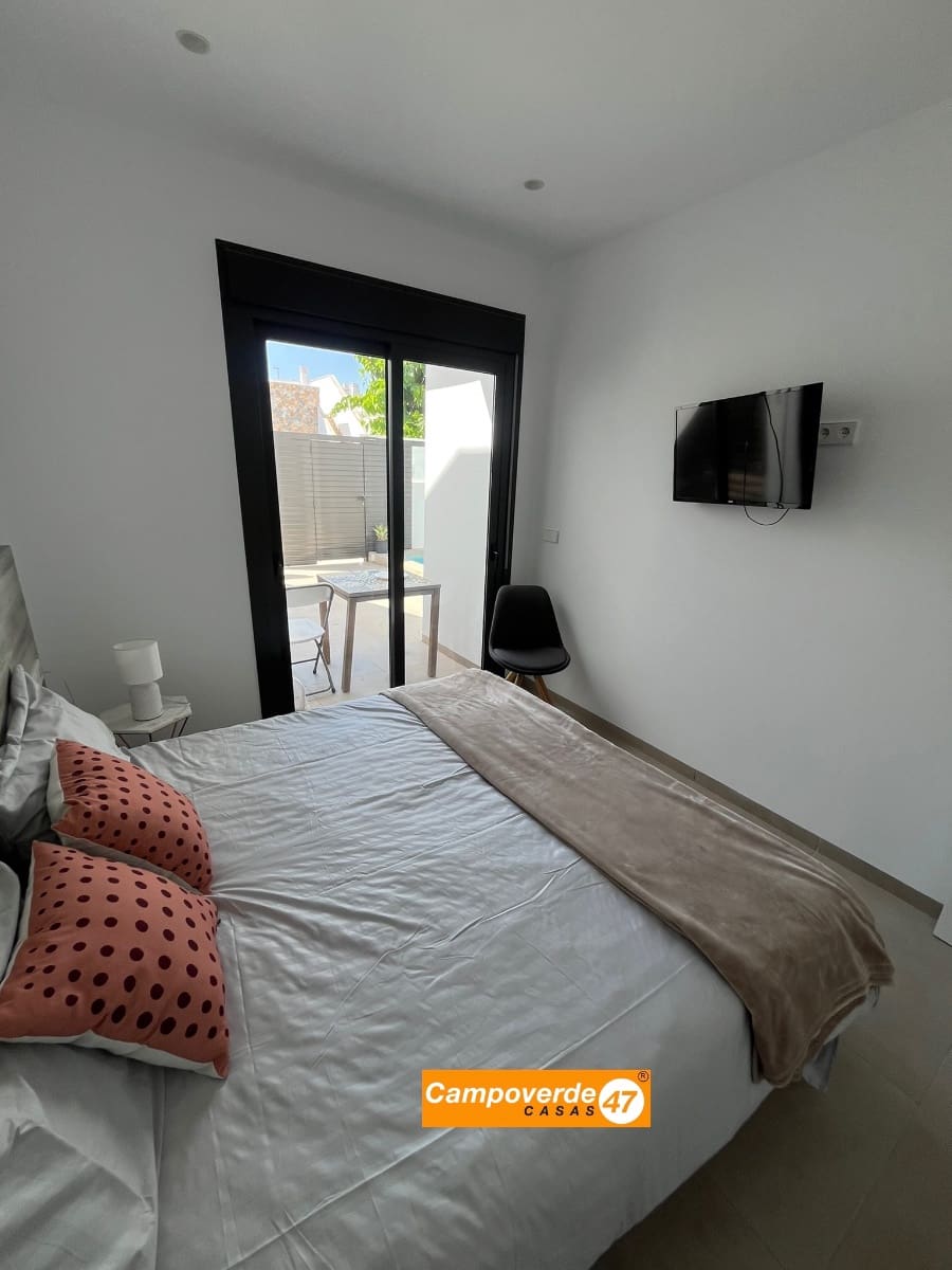 3 bedroom Villa for sale in Pilar de la Horadada with pool garage - € 339,900 (Ref: 9804833)