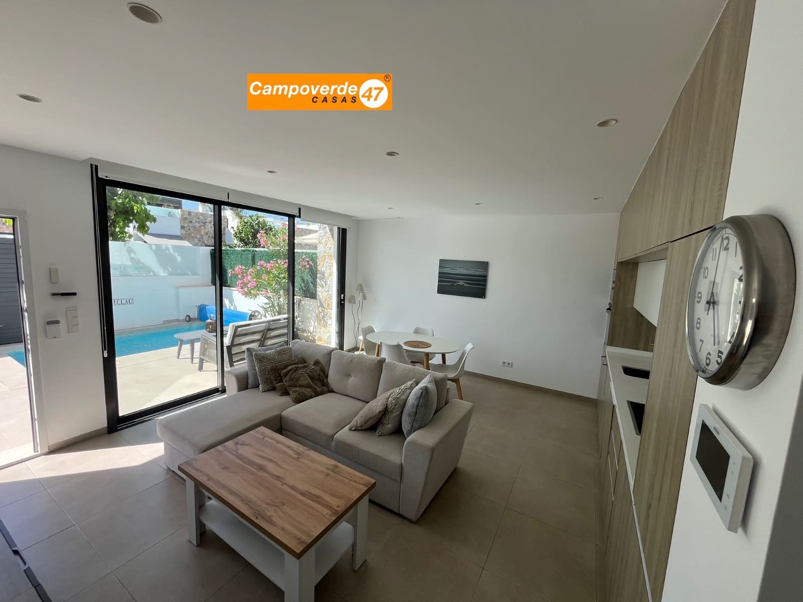 3 bedroom Villa for sale in Pilar de la Horadada with pool garage - € 339,900 (Ref: 9804833)