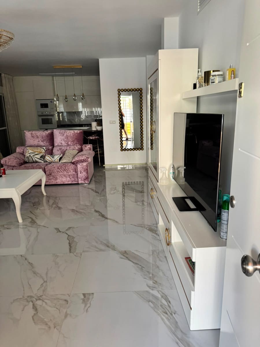5 slaapkamer Villa te koop in Torre de la Horadada - € 589.900 (Ref: 9971493)