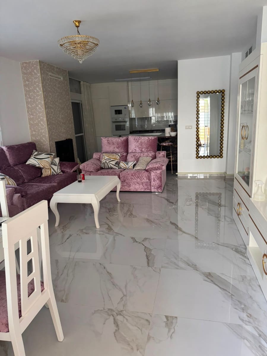 5 slaapkamer Villa te koop in Torre de la Horadada - € 589.900 (Ref: 9971493)