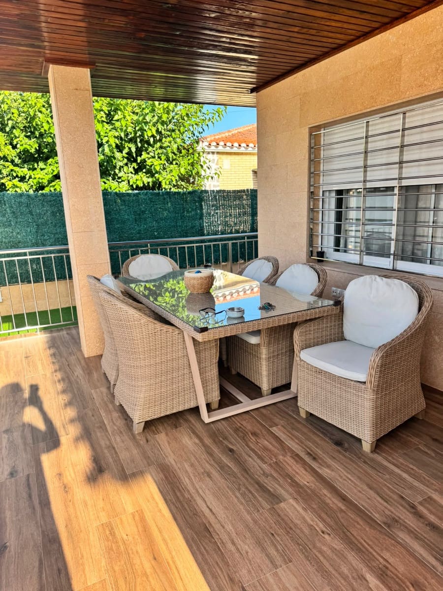 5 slaapkamer Villa te koop in Torre de la Horadada - € 589.900 (Ref: 9971493)