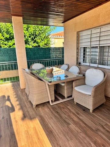5 slaapkamer Villa te koop in Torre de la Horadada, Pilar de la Horadada - € 589.900 (Ref: 9971493)