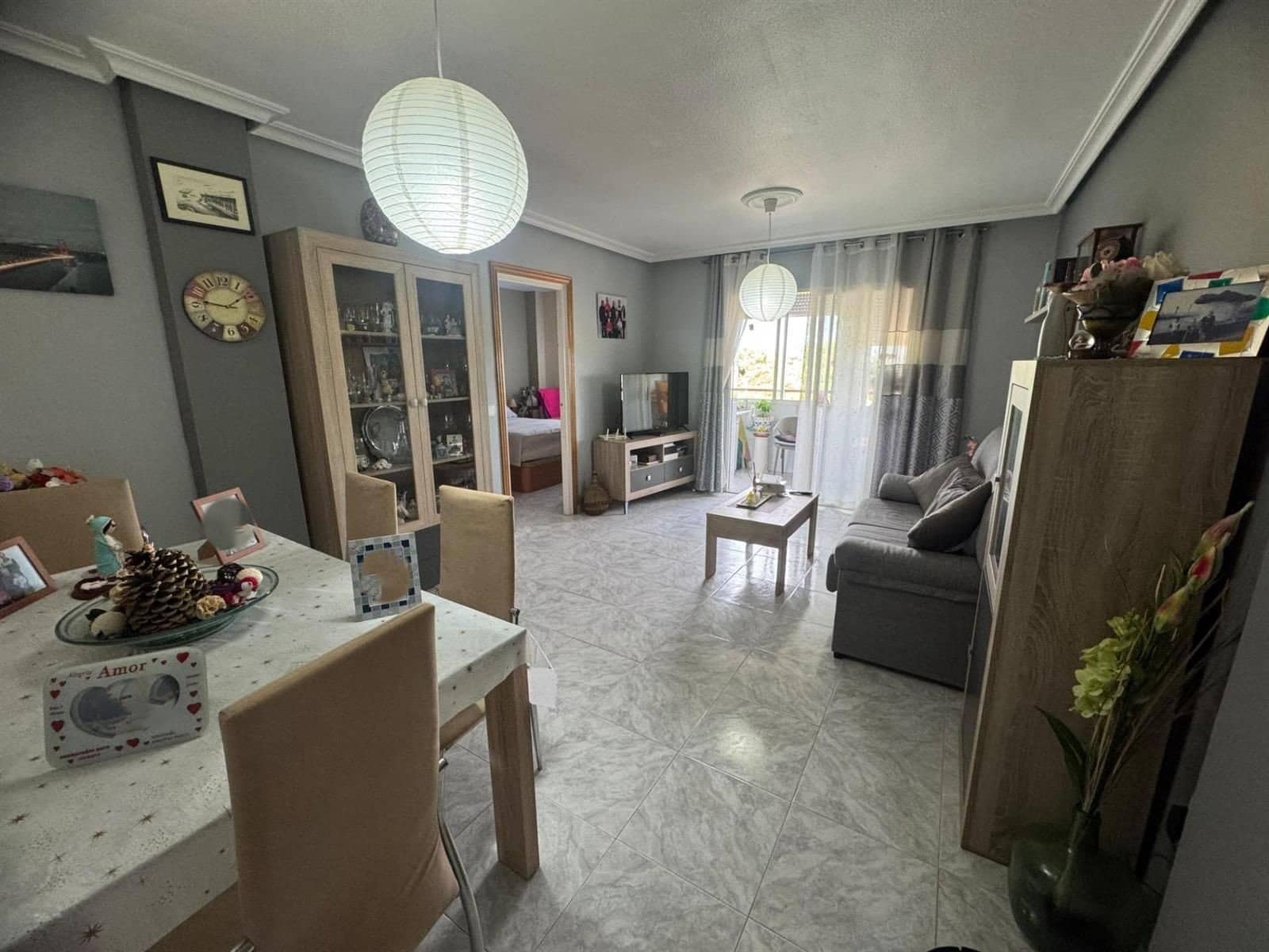 3 bedroom Apartment for sale in Guardamar del Segura - € 215,000 (Ref: 9403767)