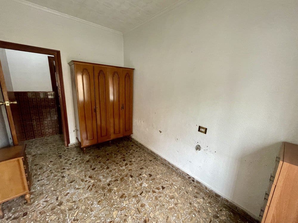 4 slaapkamer Appartement te koop in Los Montesinos met garage - € 129.500 (Ref: 9403771)