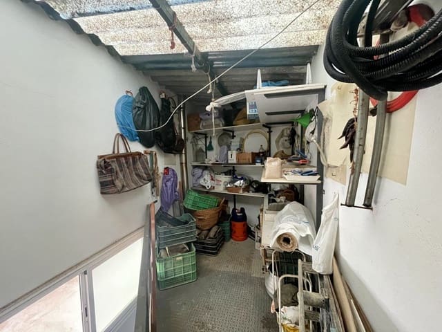 4 slaapkamer Appartement te koop in Los Montesinos met garage - € 129.500 (Ref: 9403771)