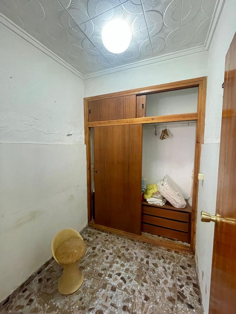 4 slaapkamer Appartement te koop in Los Montesinos met garage - € 129.500 (Ref: 9403771)