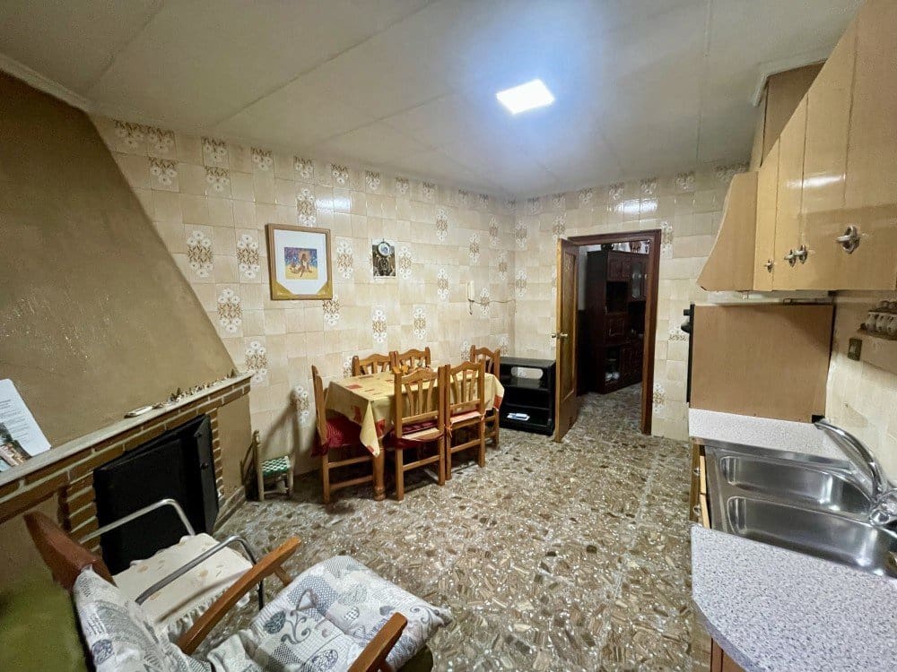 4 slaapkamer Appartement te koop in Los Montesinos met garage - € 129.500 (Ref: 9403771)