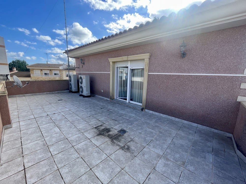 5 Zimmer Villa zu verkaufen in Formentera del Segura - 610.000 € (Ref: 9403772)