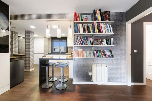 3 bedroom Apartment for sale in Orihuela Costa, Orihuela with garage - € 365,000 (Ref: 9403779)