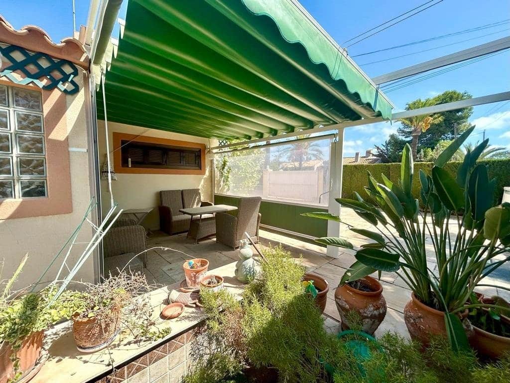 3 soverom Villa til salgs i Cabo Roig med garasje - € 790 000 (Ref: 9403790)