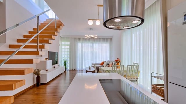 3 soverom Villa til salgs i Mil Palmeras, Pilar de la Horadada - € 545 000 (Ref: 9403792)