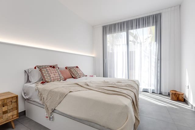 4 bedroom Villa for sale in La Mata, Torrevieja with pool garage - € 940,000 (Ref: 9407051)