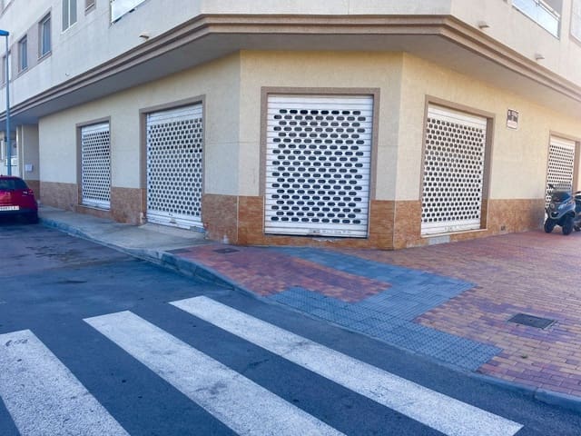 Restaurant/Bar til salg i Los Palacios, Formentera del Segura - € 109.500 (Ref: 9441110)