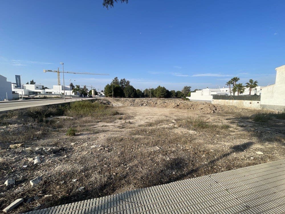 Byggetomt til salgs i Dolores - € 279 900 (Ref: 9449651)