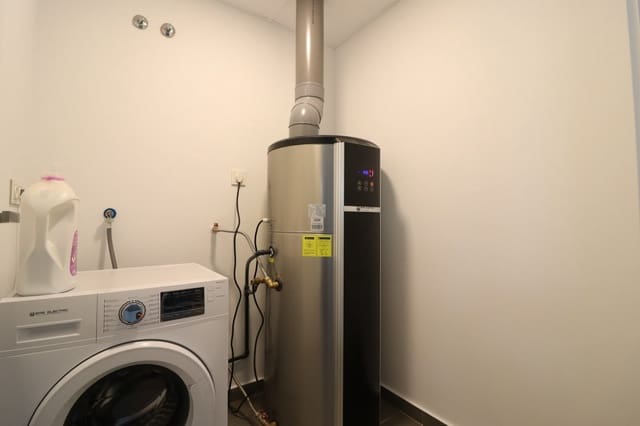 3 Zimmer Villa zu verkaufen in Benijófar mit Pool - 440.000 € (Ref: 9449652)