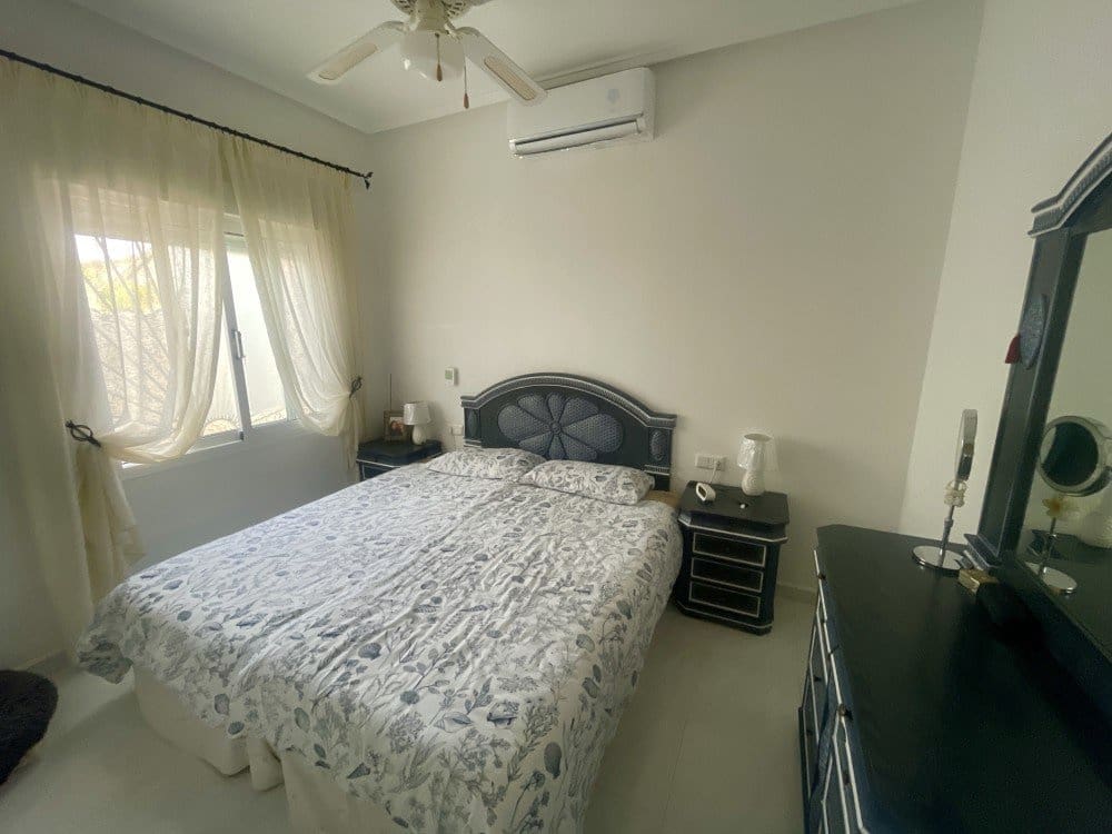 2 Zimmer Villa zu verkaufen in Ciudad Quesada mit Pool Garage - 289.000 € (Ref: 9452427)