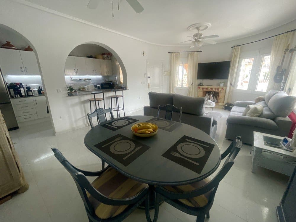 2 Zimmer Villa zu verkaufen in Ciudad Quesada mit Pool Garage - 289.000 € (Ref: 9452427)